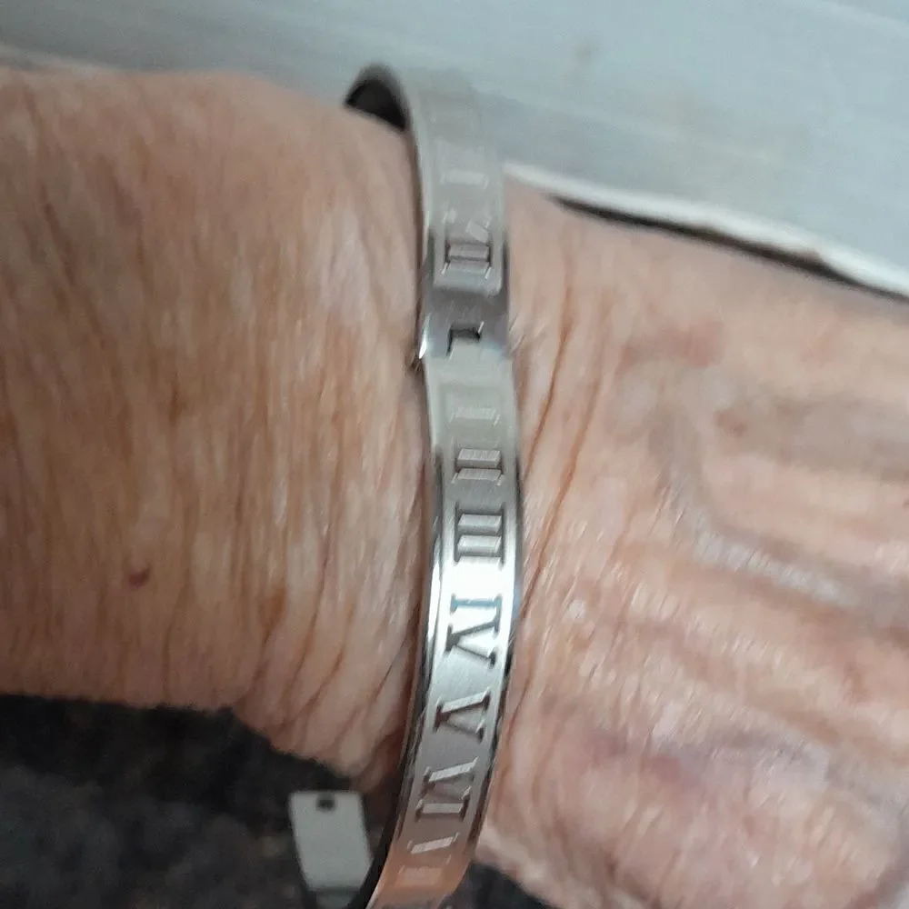 Unisex Roman Numeral Stainless Steel Bracelet...7